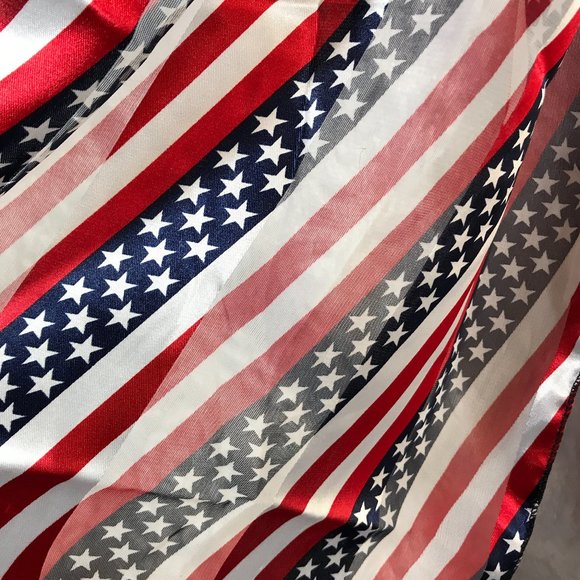 4 Vintage Scarves Various Sizes Lot Bundle Scarfs - Picture 3 of 5